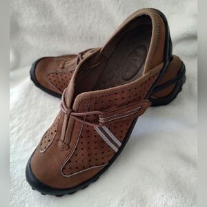 Primo by Clarks ladies shoes size 7.5